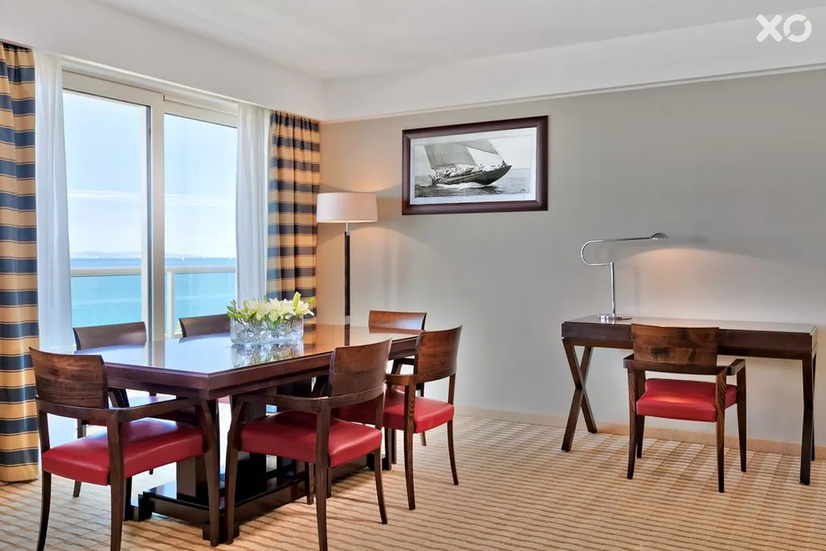 Le Meridien Lav