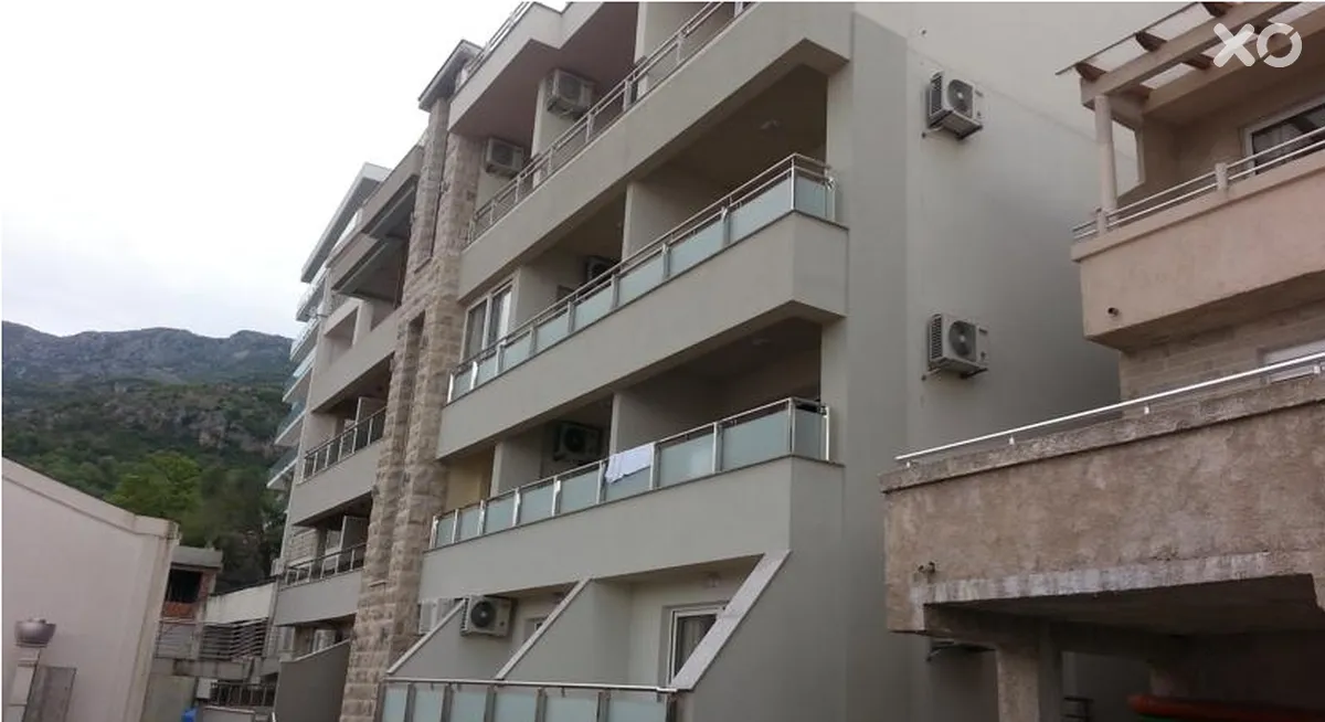 Aura Villa