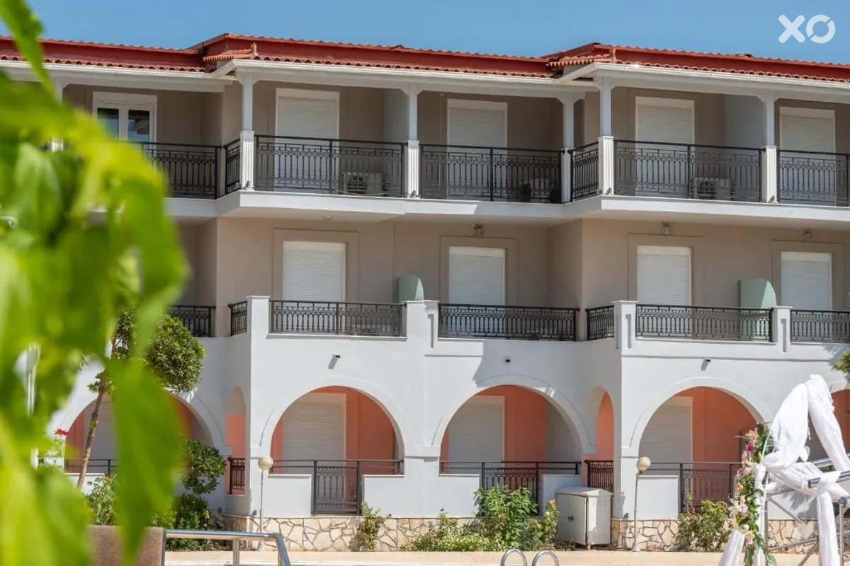 Majestic Hotel & Spa