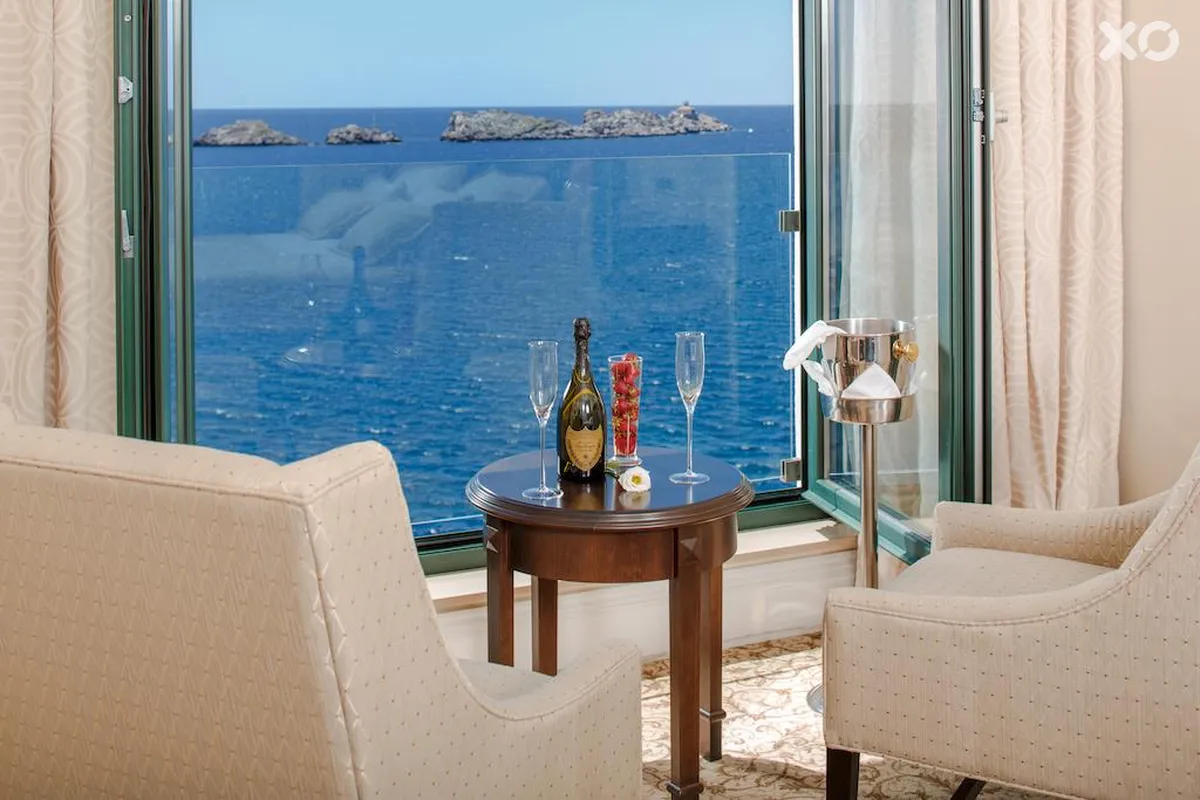 Royal Princess Hotel