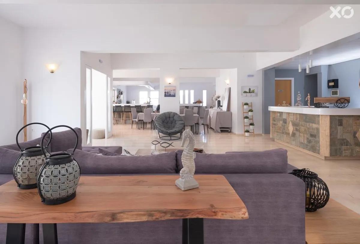 Pasiphae Hotel