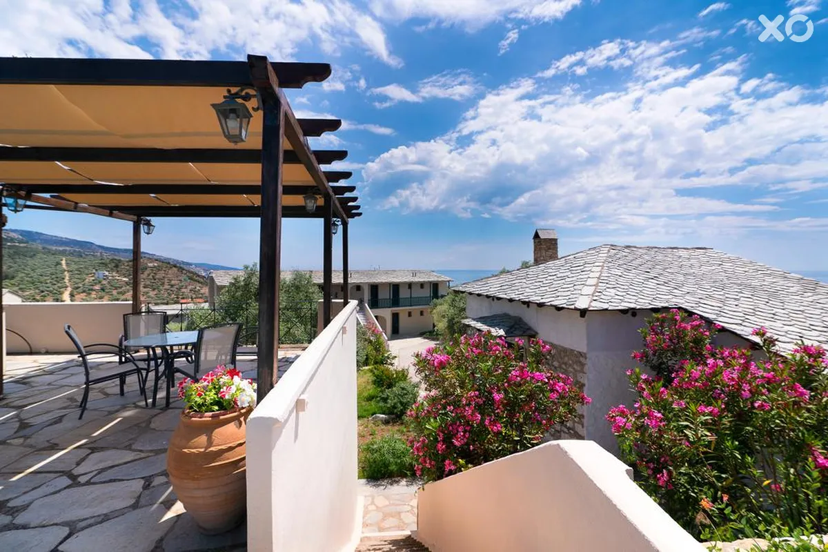 Aeria Hotel