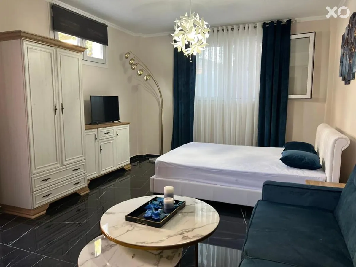 Valery Apartments