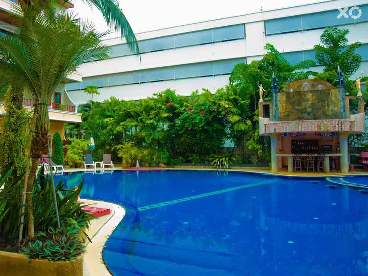 Tony Resort
