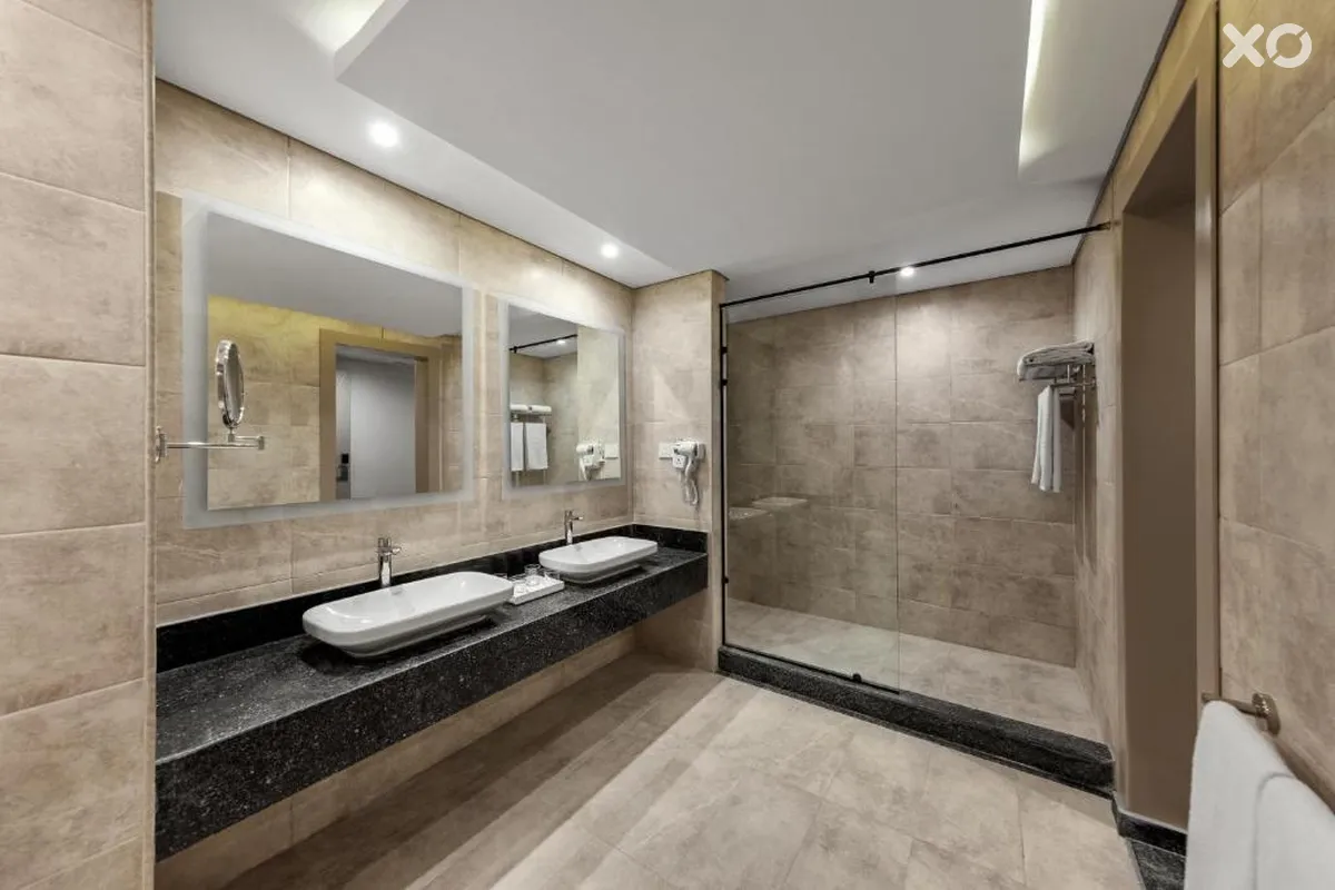 The V Luxury Resort