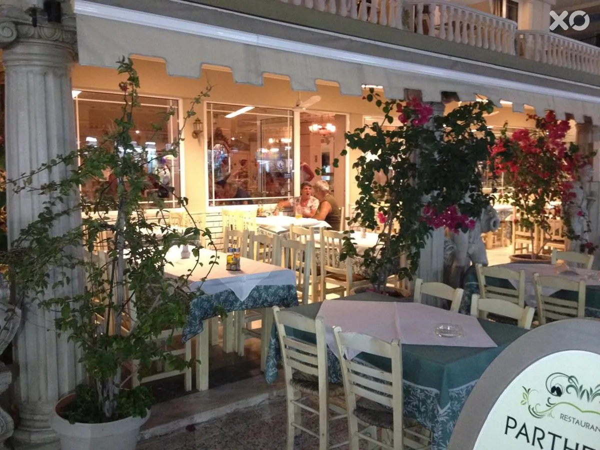 Parthenon Hotel