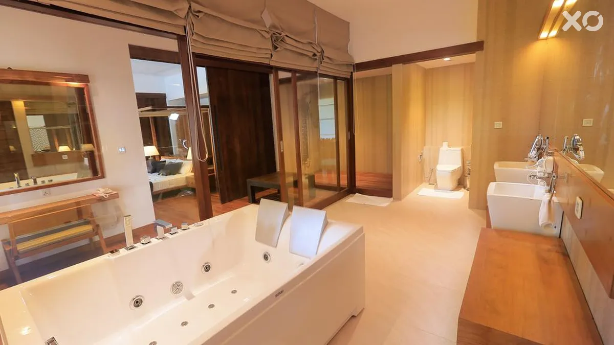 Pandanus Beach Resort & Spa