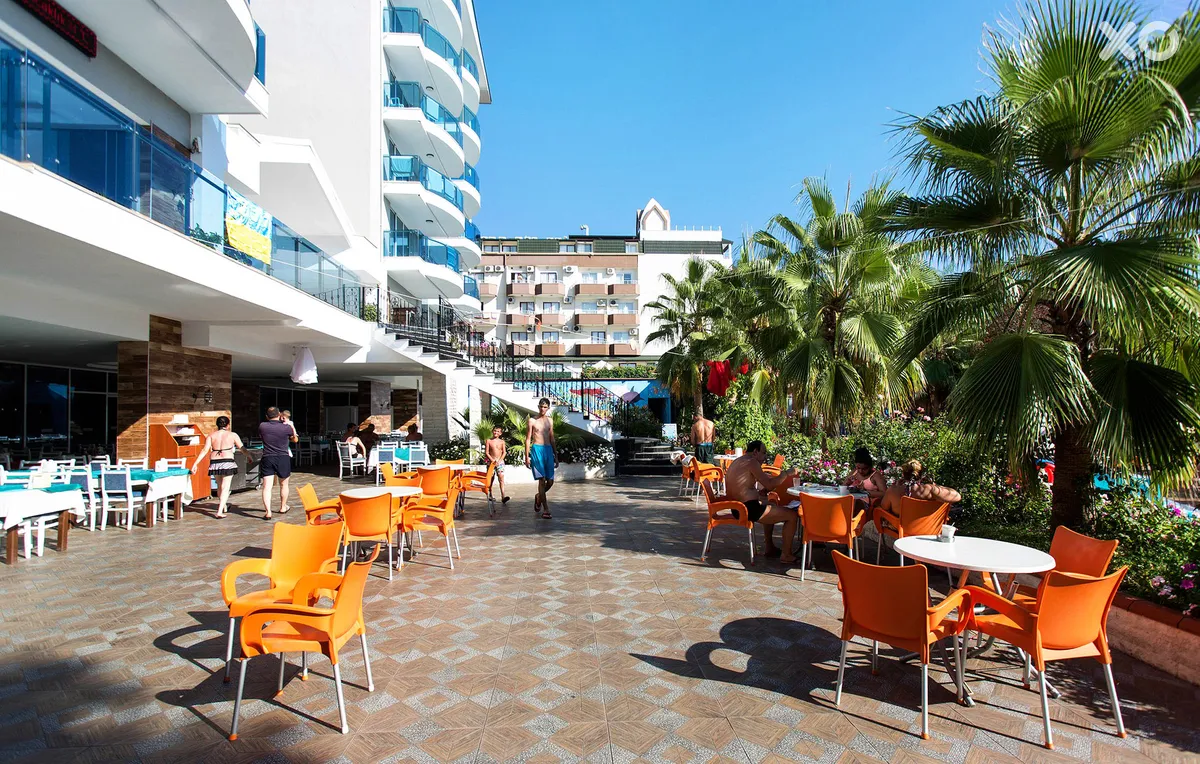 Concordia Celes Hotel