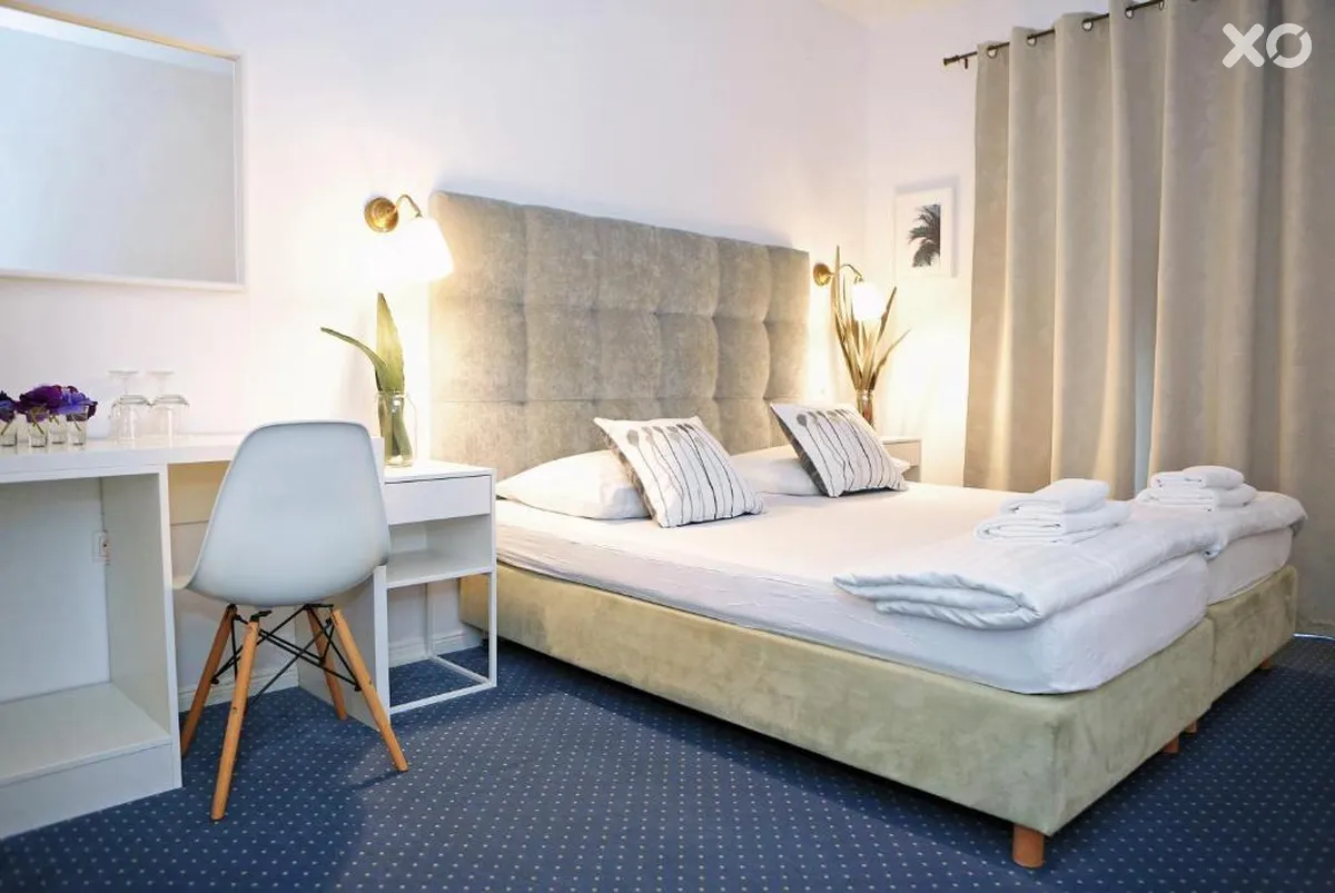Delfin Restaurant Hotel