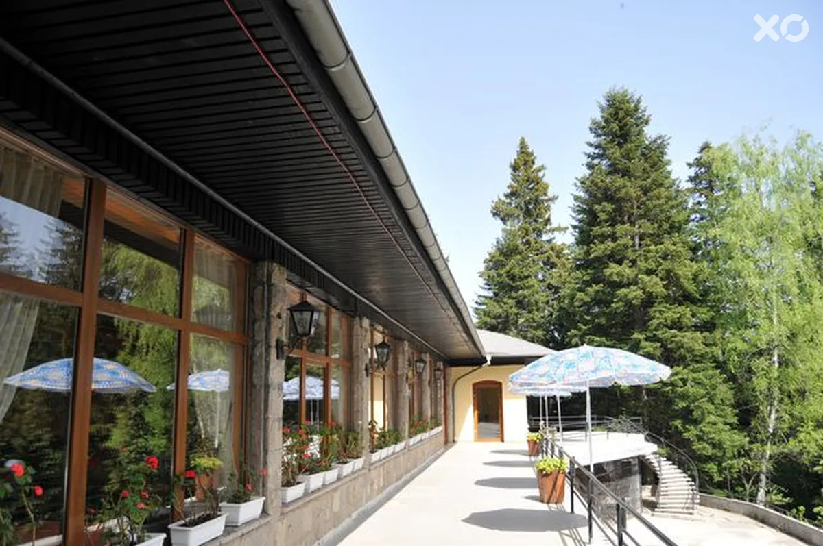 Bor Hotel