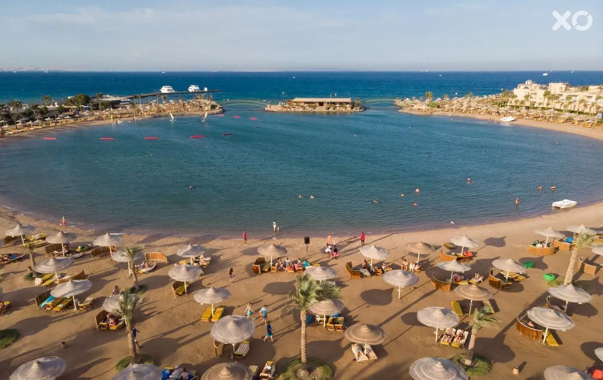 Desert Rose Resort