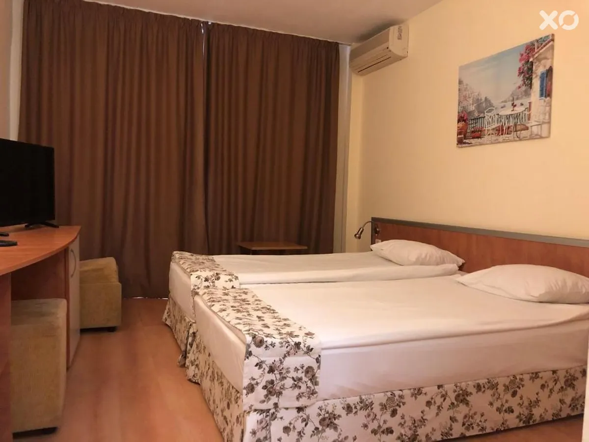 Atol Hotel