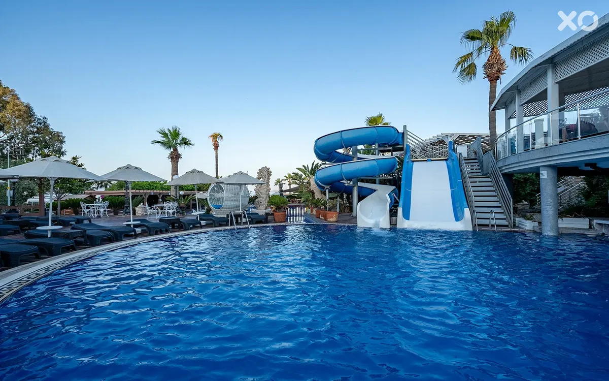 Golden Beach Resort & Spa