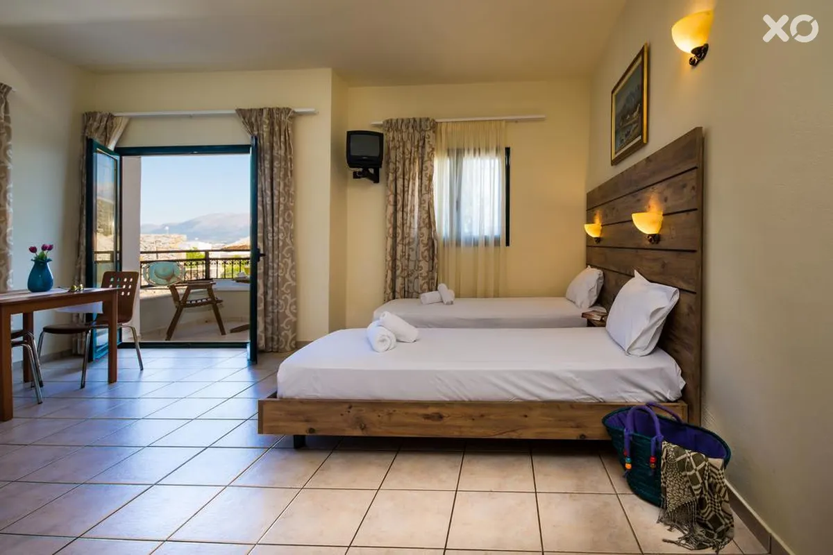 Dias Hotel & Apts