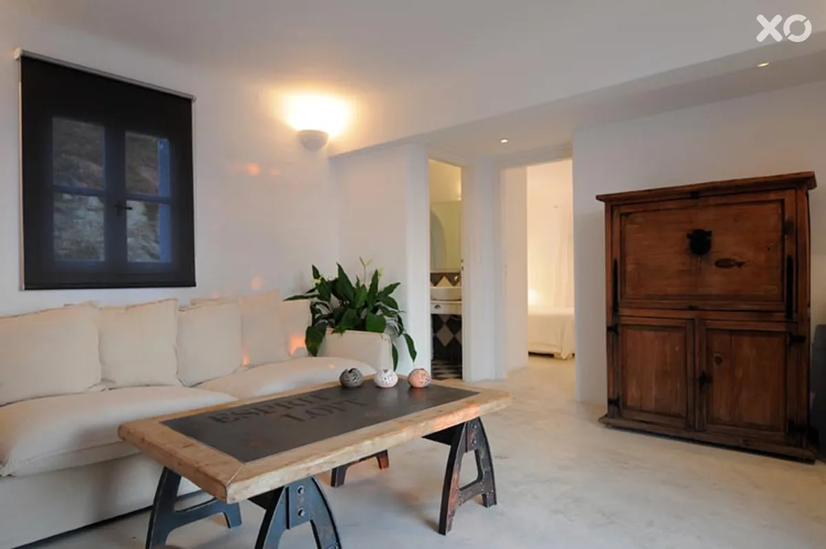 Ostraco Suites