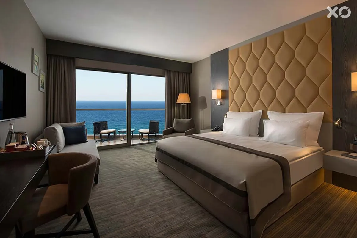 Elexus Resort & Spa