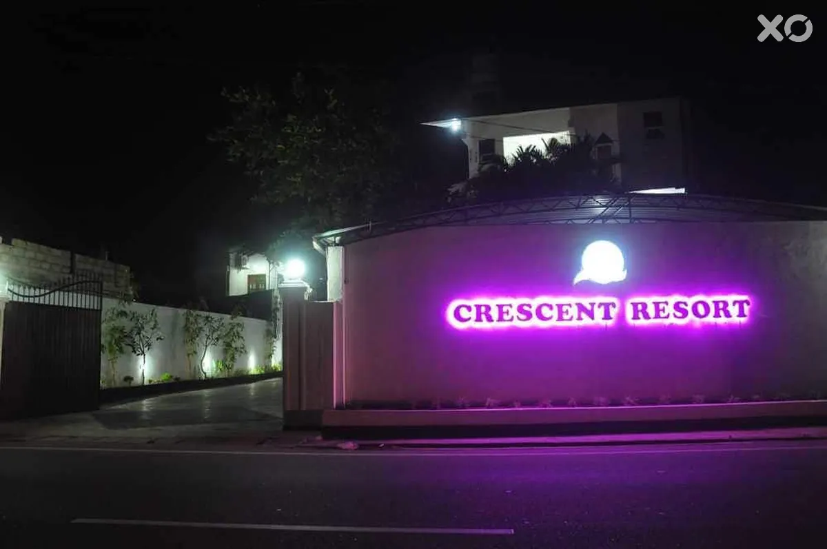Crescent Resort