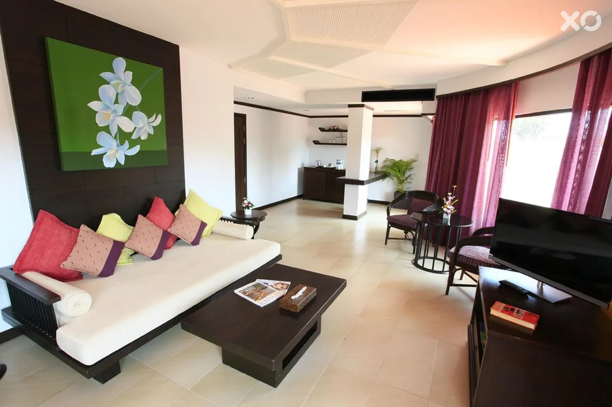 Novotel Rayong Rim Pae Resort Hotel