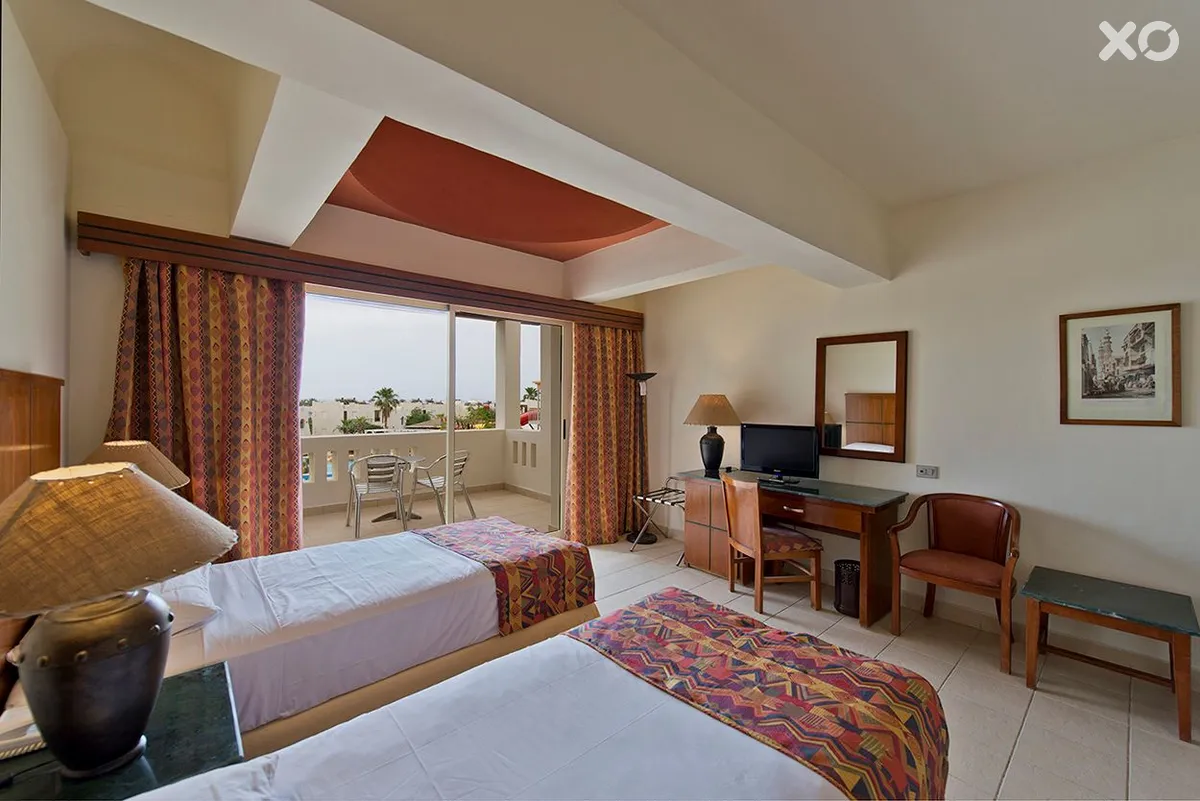 Amphoras Aqua Hotel