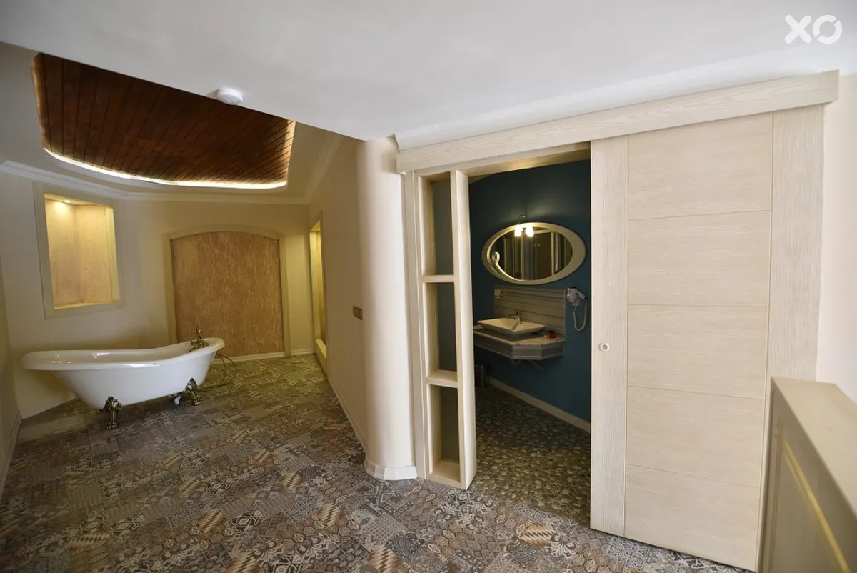 Nicholas Park Hotel