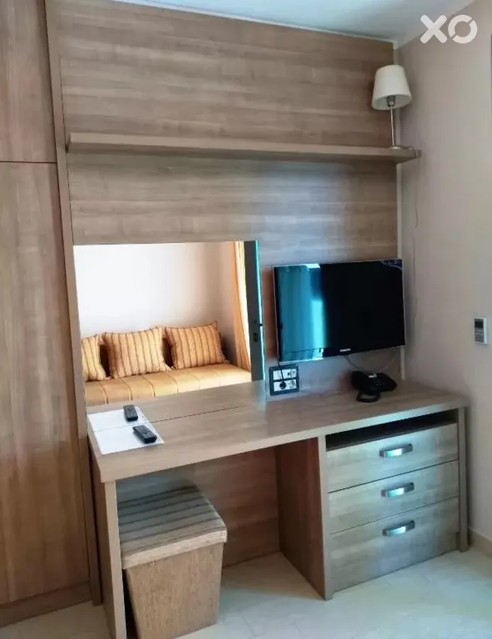 V Lux Villa