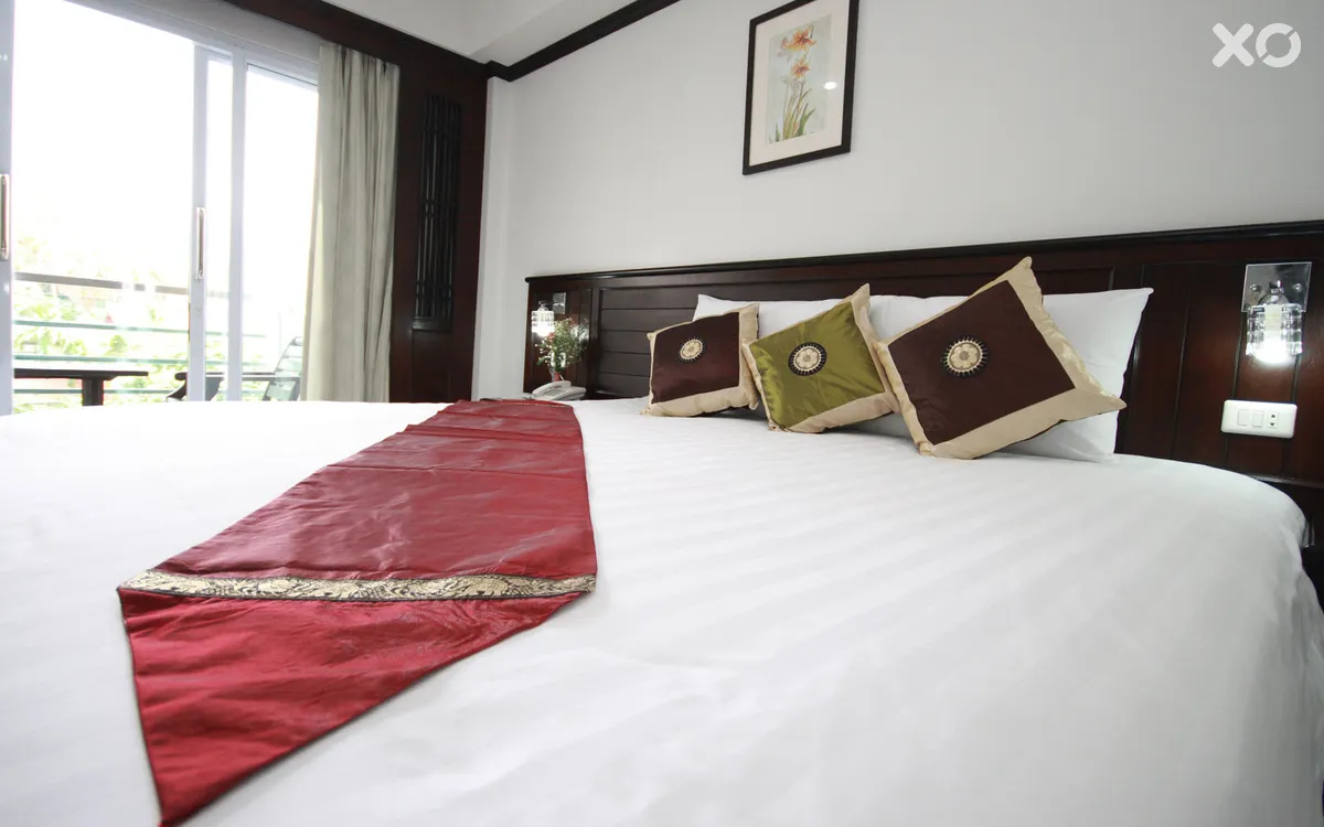 First Residence Hotel