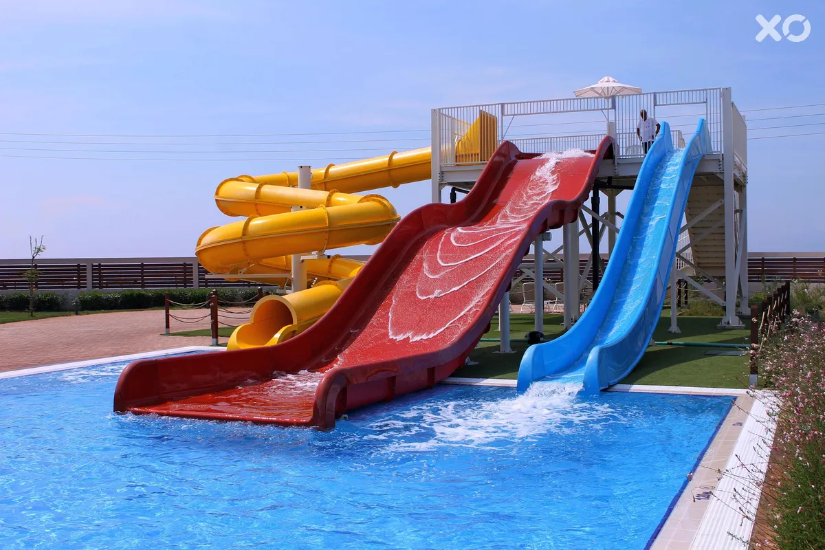 Almyros Beach Resort & Spa