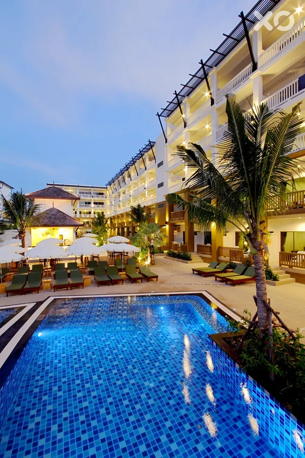 Kata Sea Breeze Resort