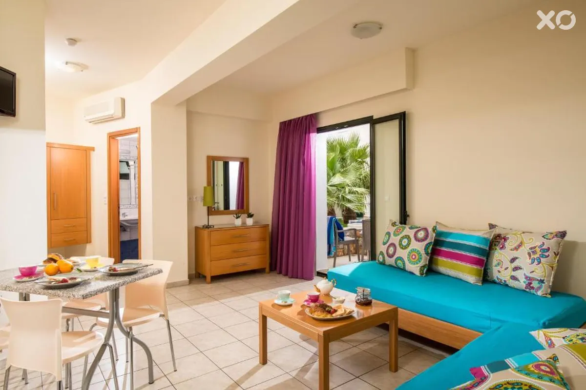Kristalli Hotel Apartments