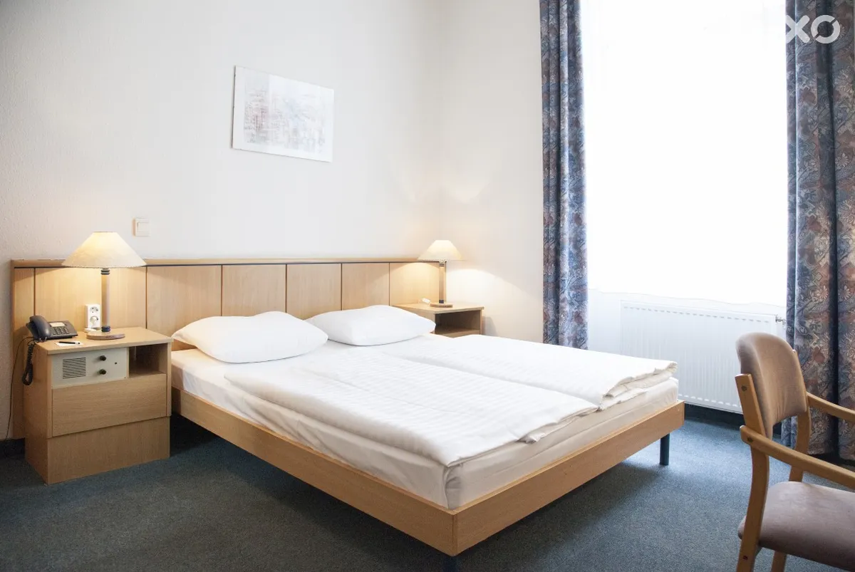 City Hotel Ring