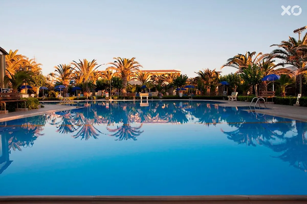 Marinos Beach Hotel