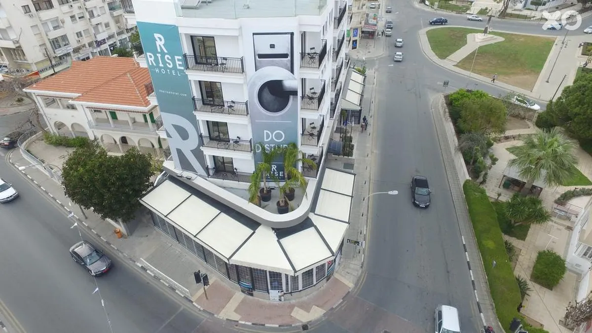 Rise Hotel