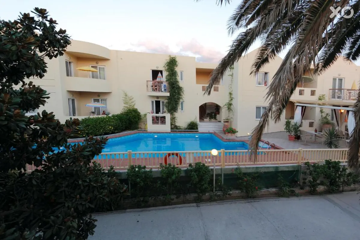 Lambrinos Suites