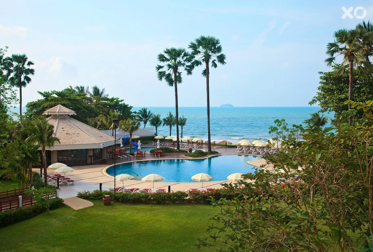 Novotel Rayong Rim Pae Resort Hotel