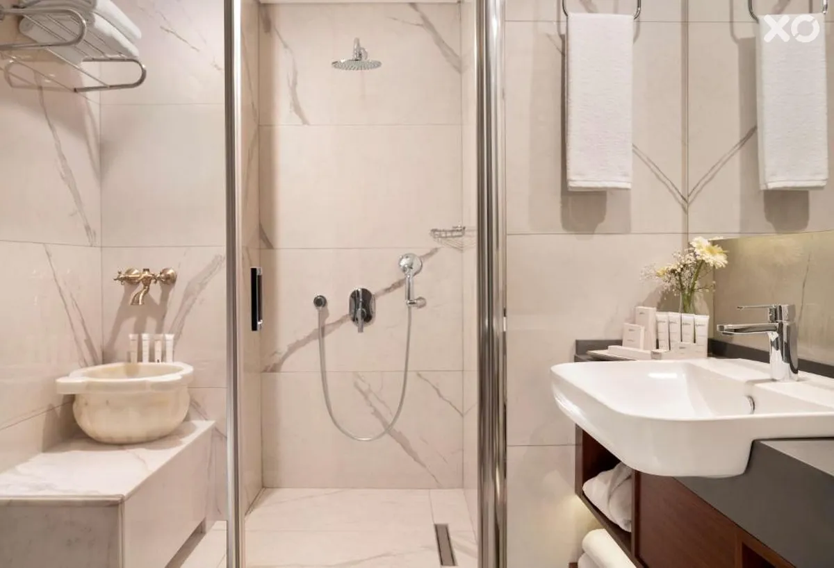 Royan Hagia Sophia Radisson Individuals