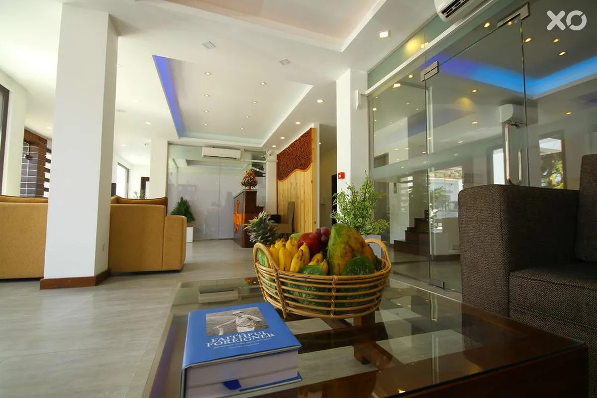 Saffron Hotel
