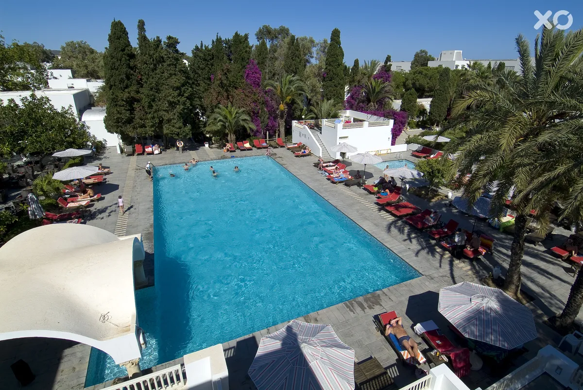 Les Orangers Beach Resort & Bungalows