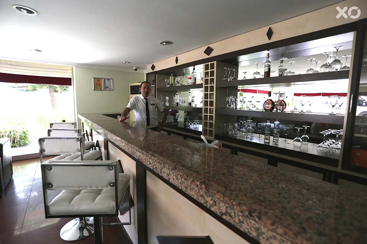 Lara Dinc Hotel