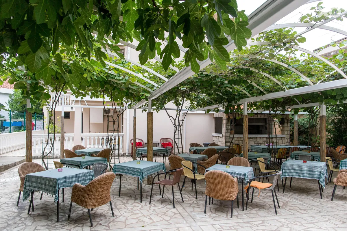 Sea Star Hotel
