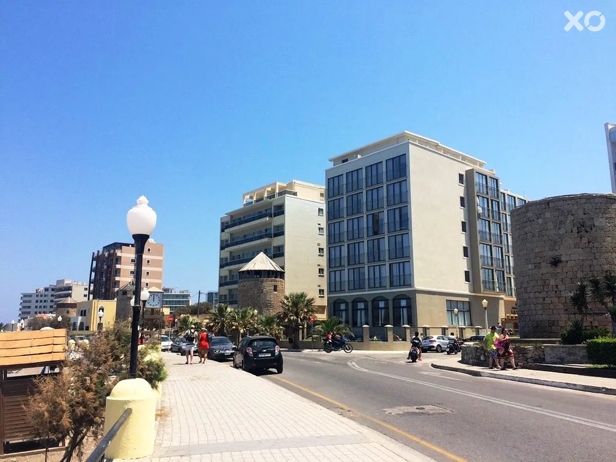 Mitsis La Vita Beach Hotel