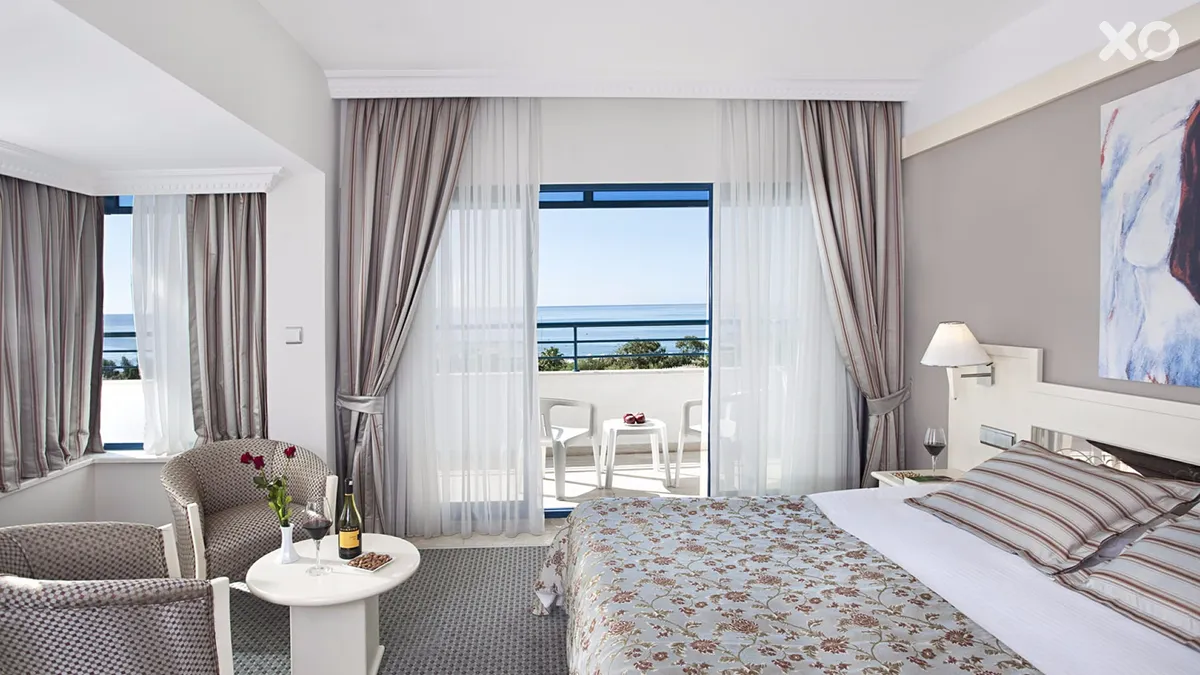 Sunrise Resort Hotel