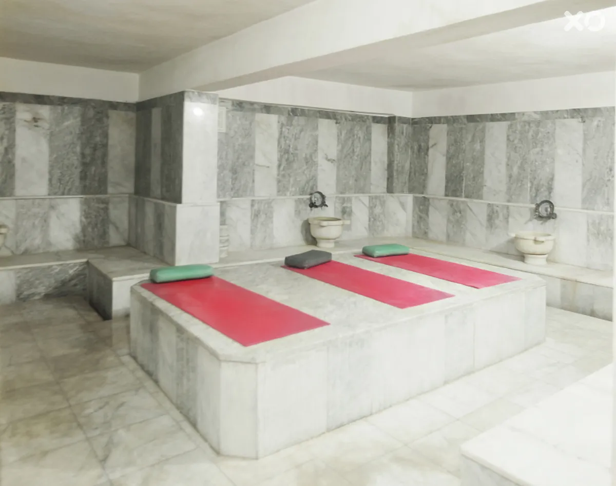 Arora Hotel
