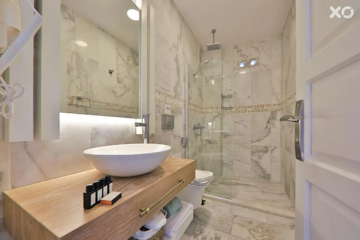 Kalkan Saray Suites Hotel