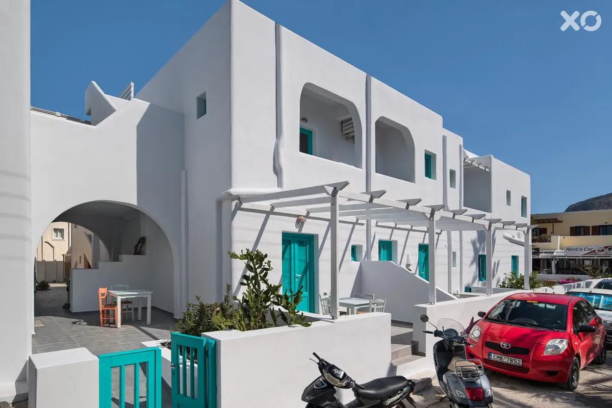 Nissia Apartments