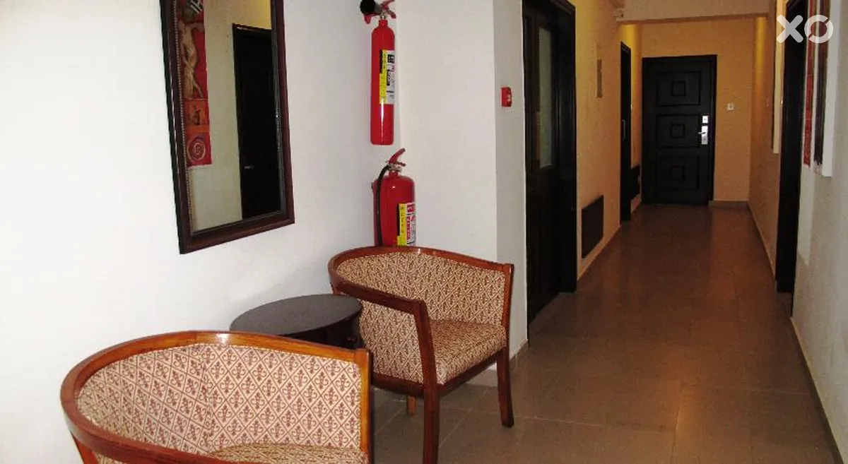 Eleonora Hotel Apts