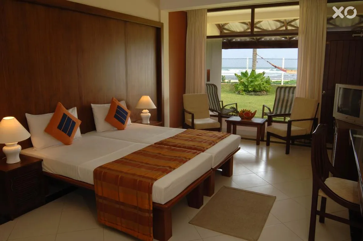 Coral Sands Hotel