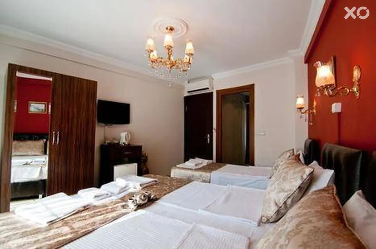 Magnificent Hotel