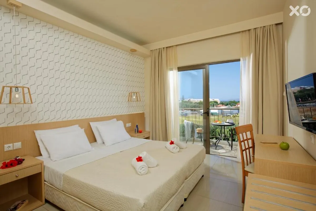Oasis Beach Hotel