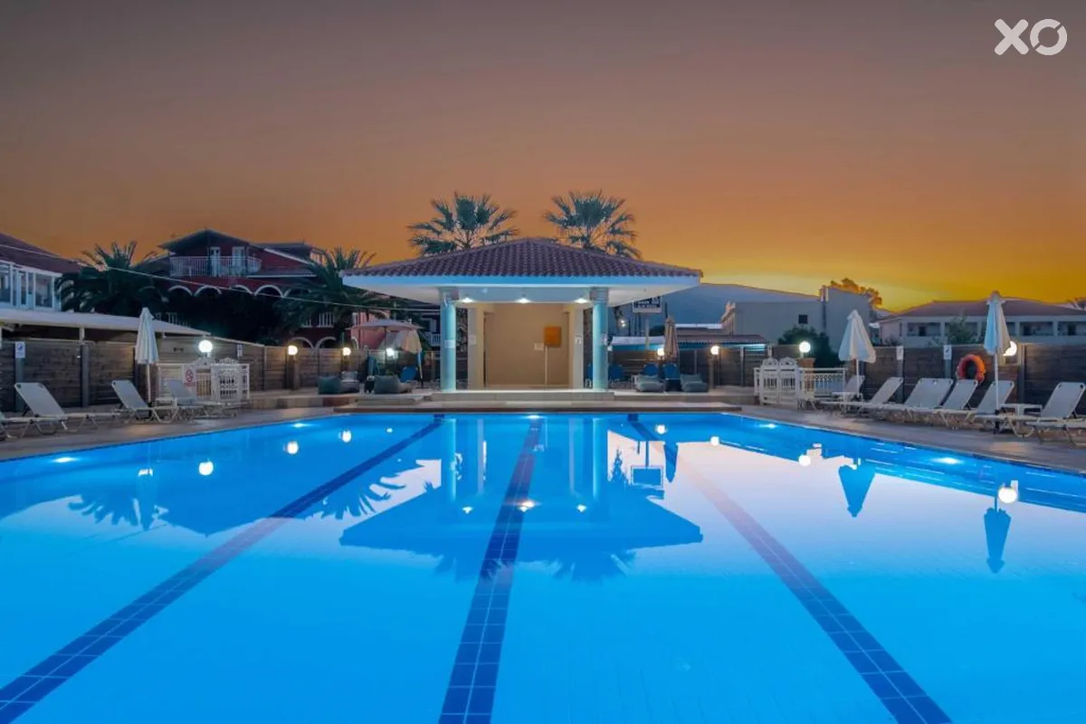 Karras Hotel