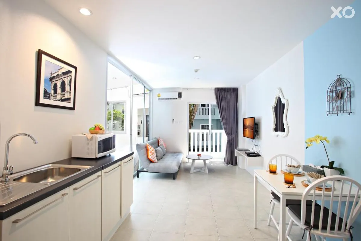 Recenta Suite Phuket Suanluang